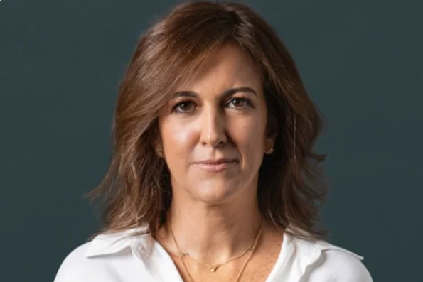 O que nasce torto, tarde ou nunca se endireita: mais uma simplificação